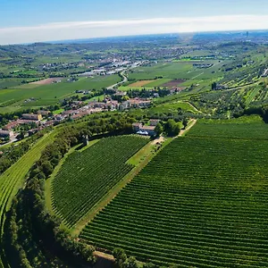 Tenuta Delo Relais Agroturismo Verona