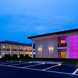 Viola Mhotel Hotel